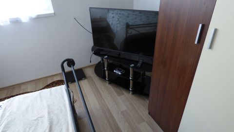Apartament 4-osobowy na piętrze z telewizorem LCD/plazmą