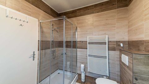 Pokój 3-osobowy z prysznicem z tarasem
