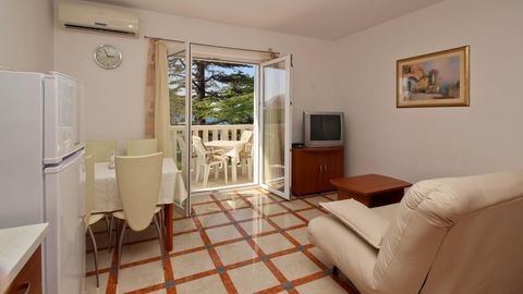 Apartament 4-osobowy z klimatyzacją z widokiem na morze z 1 pomieszczeniem sypialnianym A-18704-d