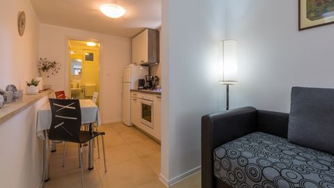 Apartament 4-osobowy z tarasem na parterze z 2 pomieszczeniami sypialnianymi