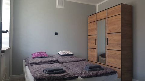 Apartament 4-osobowy na parterze z klimatyzacją z 2 pomieszczeniami sypialnianymi