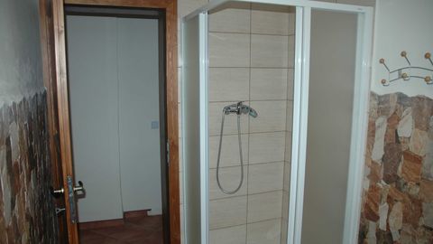 Pokój 4-osobowy z prysznicem