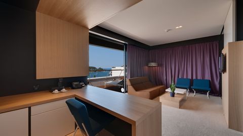 Rezydencja pokój 3-osobowy na piętrze z widokiem na morze z 2 pomieszczeniami sypialnianymi