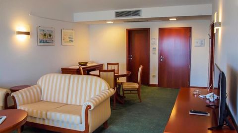 Rezydencja pokój 4-osobowy Deluxe z widokiem na morze z 2 pomieszczeniami sypialnianymi