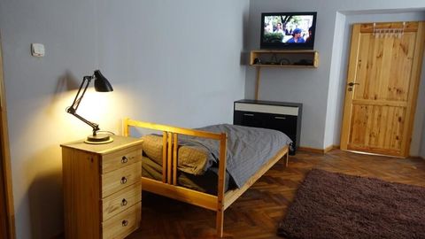 Apartament 10-osobowy na parterze Standard z 2 pomieszczeniami sypialnianymi