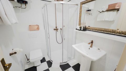 Apartament 2-osobowy z prysznicem z własną kuchnią