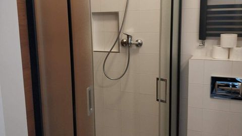 Pokój 3-osobowy z łazienką z prysznicem