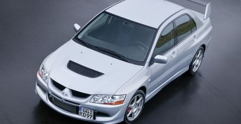 Mitsubishi Wzywa Do Serwisów Właścicieli Lancerów | Autokult.pl