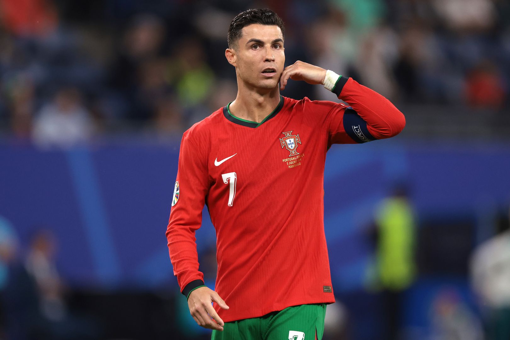 Ronaldo dismisses retirement rumors, commits to Portugal's future