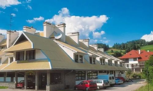 Ośrodek Sportowo-Wypoczynkowy przy Hali Sportowej w Brennej Brenna