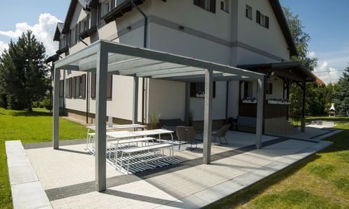 WILLA MAGNOLIA-  POKOJE i APARTAMENTY Jantar