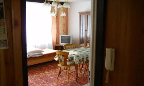 Mieszkanie samodzielne 3 pokojowe i 2 pokojowe. Ustka