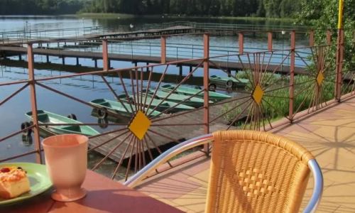 Ośrodek Wczasowy LEŚNE USTRONIE Bysław