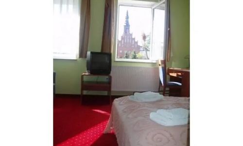 Hotel ELEKTOR** Morąg