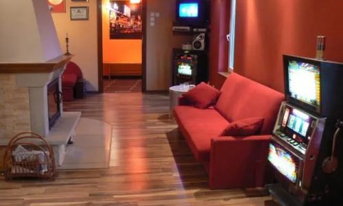 Domek Agroturystyczny IBIZA-KLUB Brzeziny