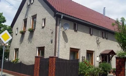 Gospodarstwo Agroturystyczne "VIOLA" Lewin Brzeski