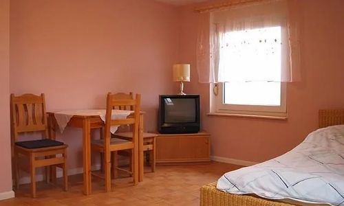 Różana Aleja - Agroturystyka Sędzisław