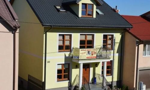 BOGUSZ CICHA Hotelik Ryki