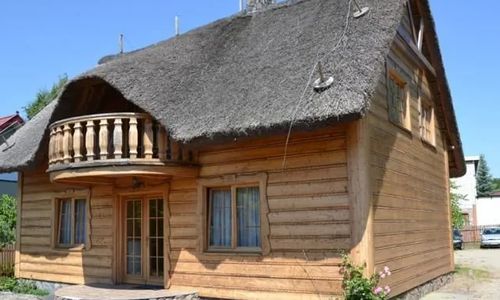 Domek letniskowy - pod strechą