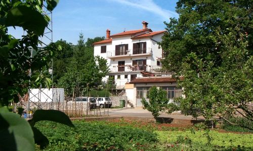 Apartmanok és Szobák Parkolóhellyel Icici, Opátia - Opatija - 2315 Ičići