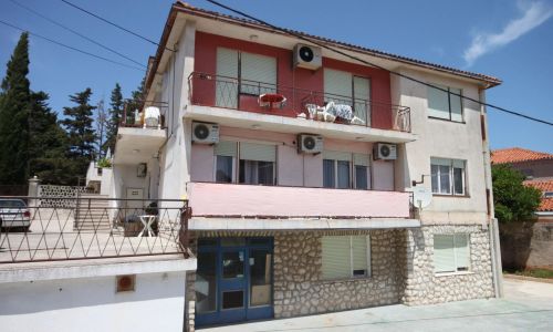 Apartmanok és Szobák Parkolóhellyel Mali Losinj, Losinj - 2486 Mali Lošinj