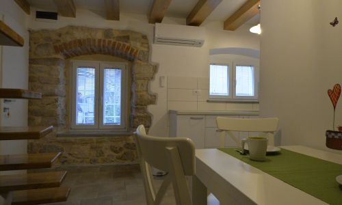 Apartmanok A Tenger Mellett Cres - 15171