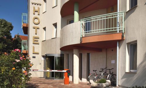 Hotel Makár Sport & Átrium Pécs