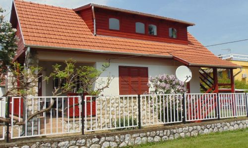 Csipkerózsa Vendégház Mezőkövesd