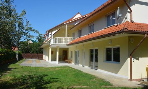 Villon Apartmanház Balatonlelle