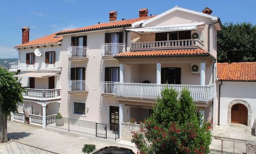 Apartmanok A Tenger Mellett Duga Luka Prtlog, Labin - 5528 Duga Luka (Prtlog)