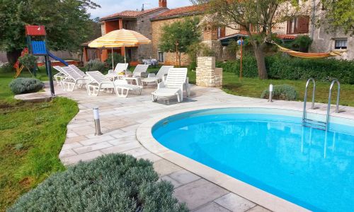 Ház Családok Részére Medencével Guran, Sredisnja Istra - 7373 Guran