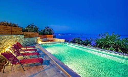 Nyaralóház Medencével Obrs, Opátia - Opatija - 7835 Obrš