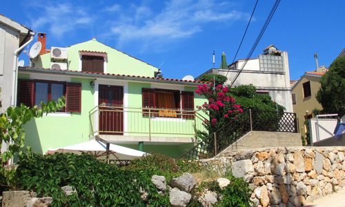 Apartmanok Parkolóhellyel Cunski, Losinj - 7951 Ćunski