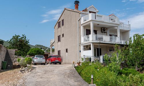 Apartmanok A Tenger Mellett Kneza, Korcula - 10168 Kneža