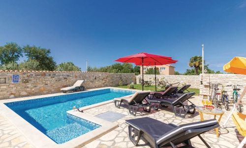 Ház Családok Részére Medencével Gajana, Fazana - 15385 Gajana