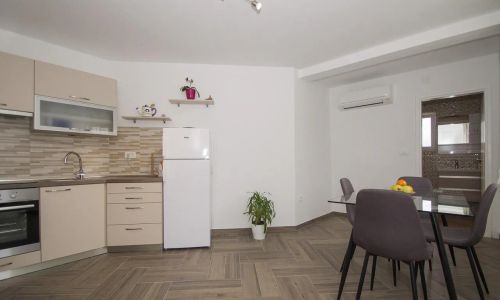 Apartmanok Parkolóhellyel Zrnovo, Korcula - 16045 Žrnovo
