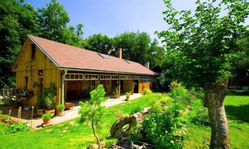 Na samotě U Včelína Lančov