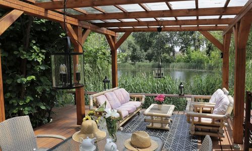 Házunk a Parton Dömsöd