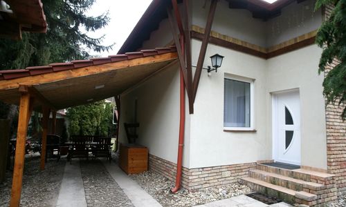 Borókahaus Apartman Tata