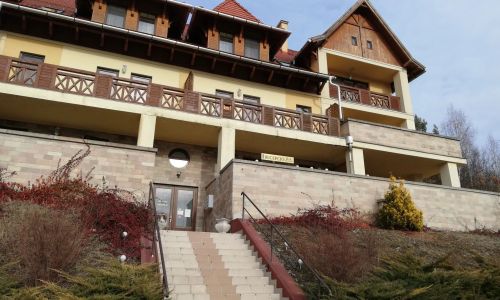 Chill Hill Apartman Egerszalók