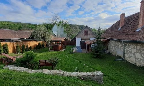 Padláskincsek Vendégház Nagybörzsöny