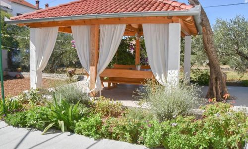 Apartment Dino Biograd na Moru