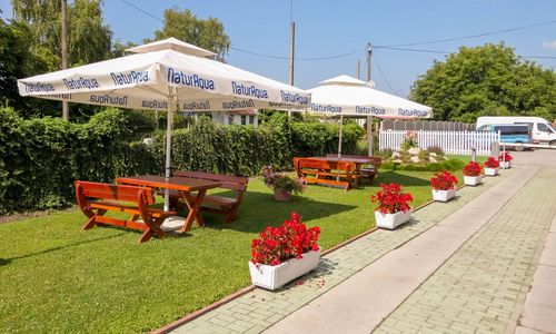 HBH Bajor Sörház Sólyomfészek Panzió Kazincbarcika