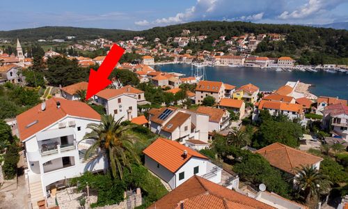 Apartments Palma Jelsa