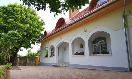 Gesztenye Vendégház Ságvár