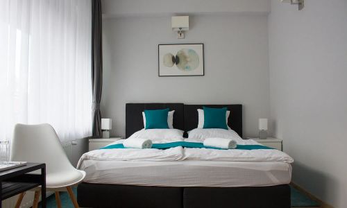 Spirit House **** Eger