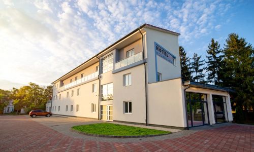 Hotel Szeghalom