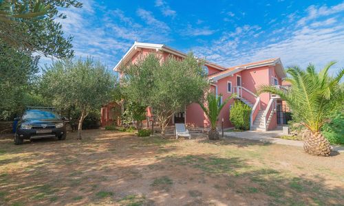 Apartmanok Parkolóhellyel Vir - 16768