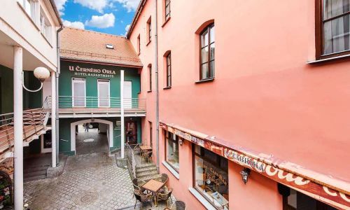 Hotel & apartments U Černého orla Třebíč