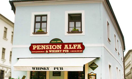 Pension Alfa & Whisky Pub Tábor